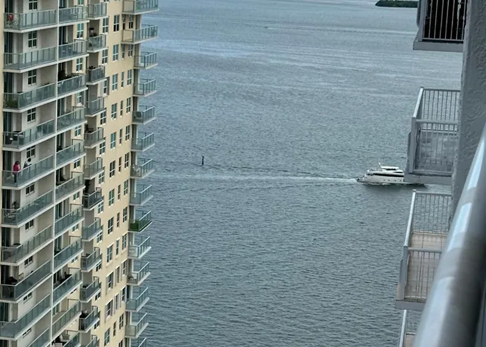 36Th-Floor Ocean View Brickell